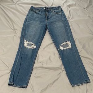 AE Mom Jean